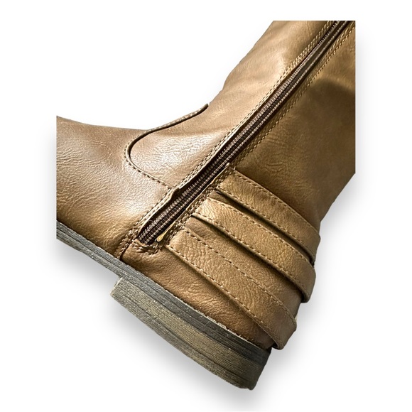 Brown tall boots with strap details - Picture 2 of 5